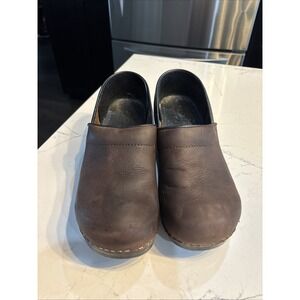 Sanita Professional Brown Oiled Leather Clogs Womens Comfort Shoes SZ 40/9